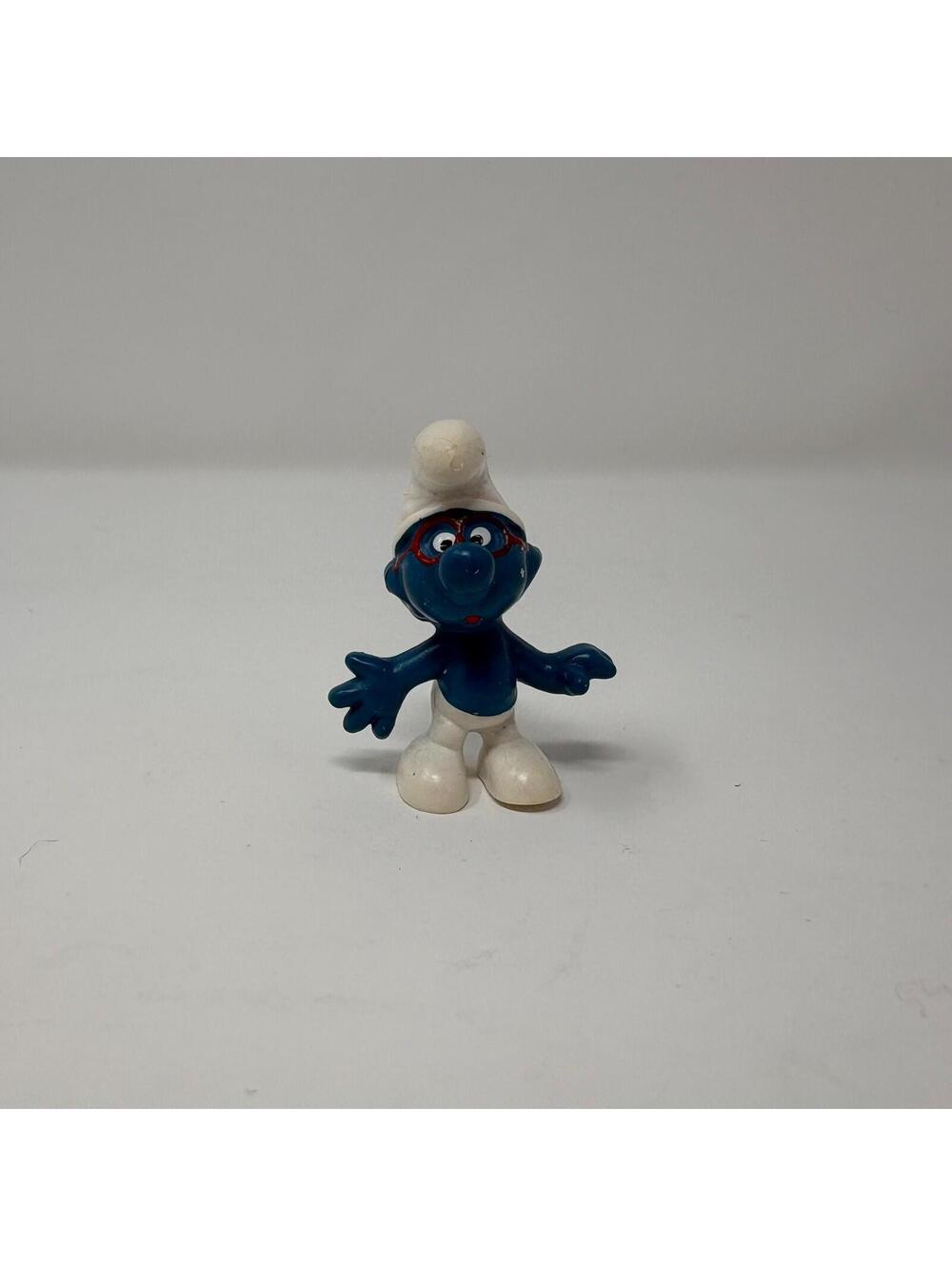 Vintage 1969 Schleich Peyo The Smurfs Brainy Smurf w/ Red Glasses PVC Figure